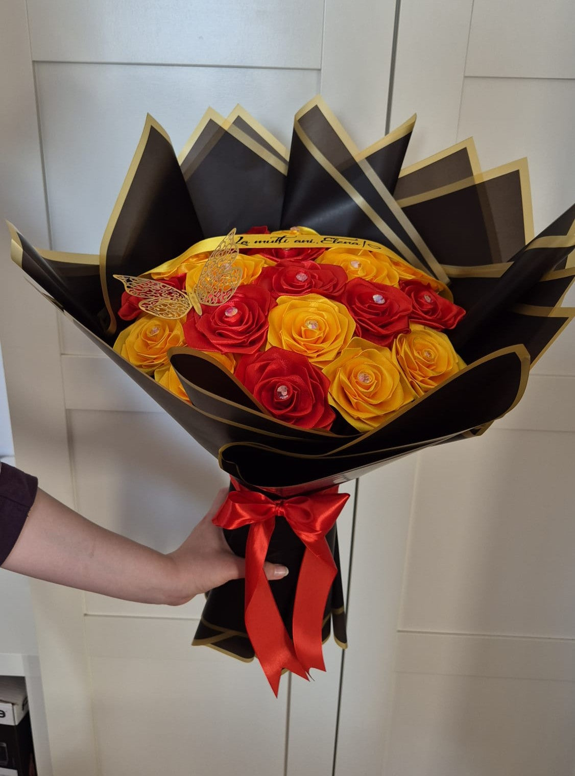 Buchet Diamond Honey Red