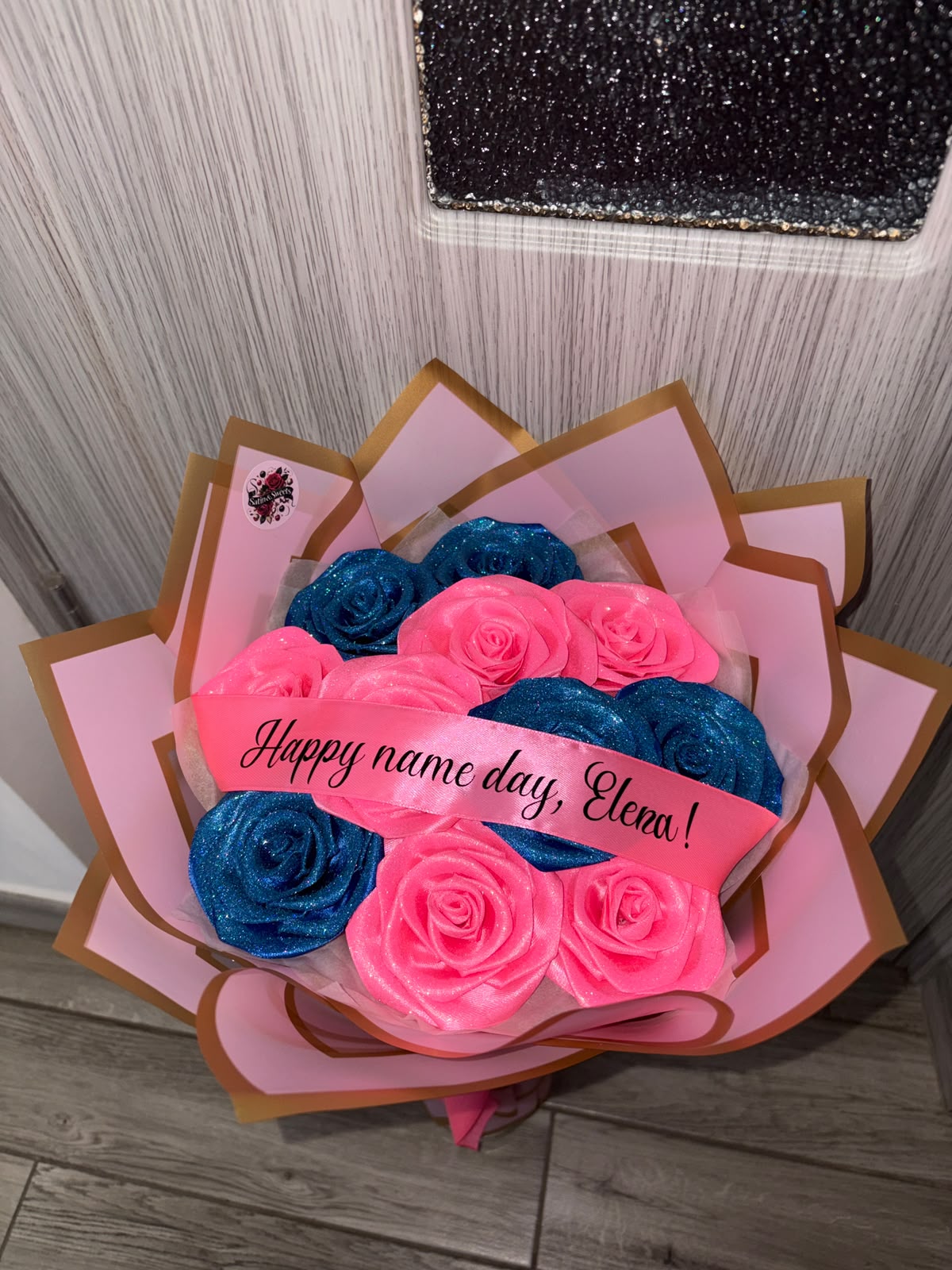Buchet Mini 11 Vibrant Royalty