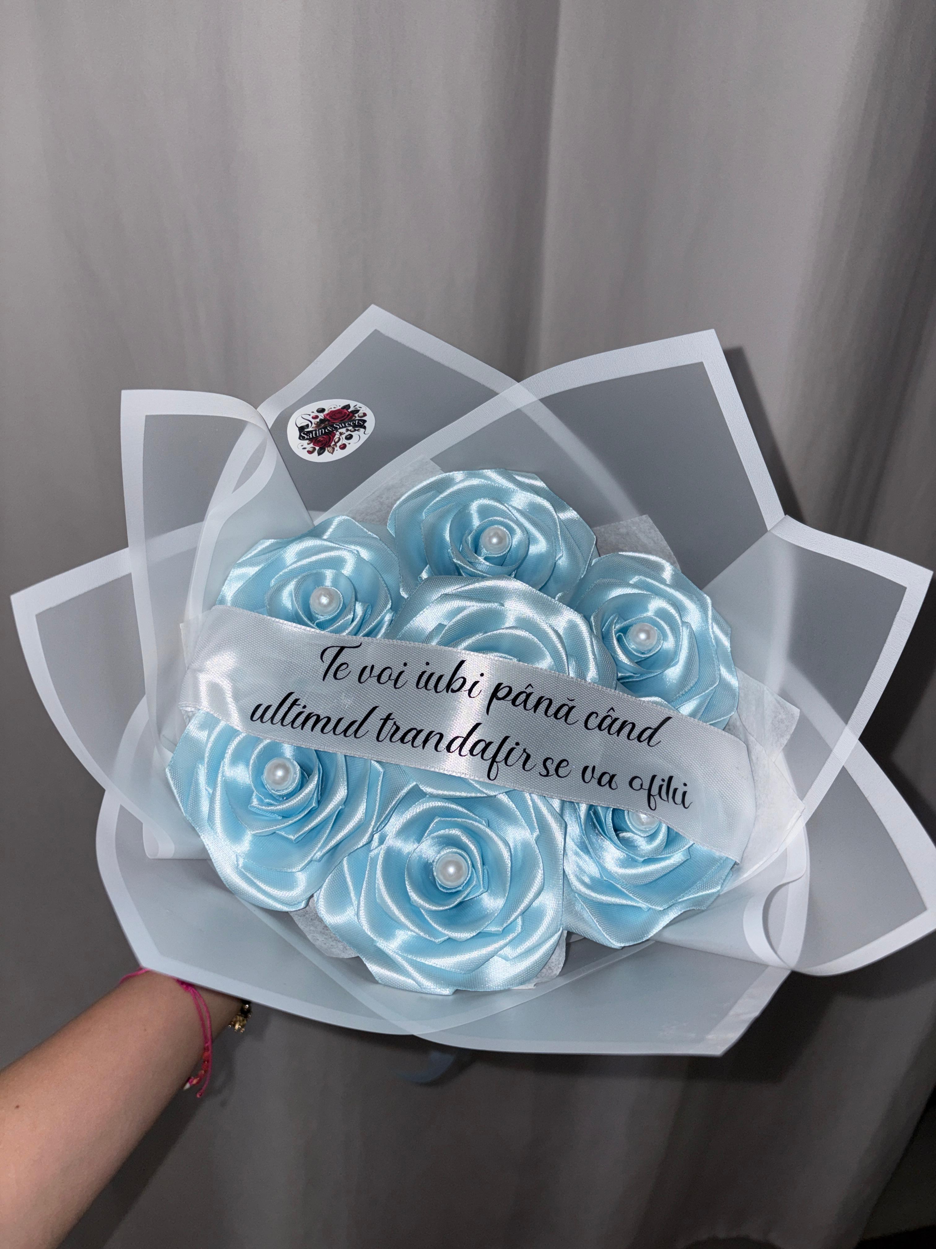 Buchet Mini 7 Baby Blue