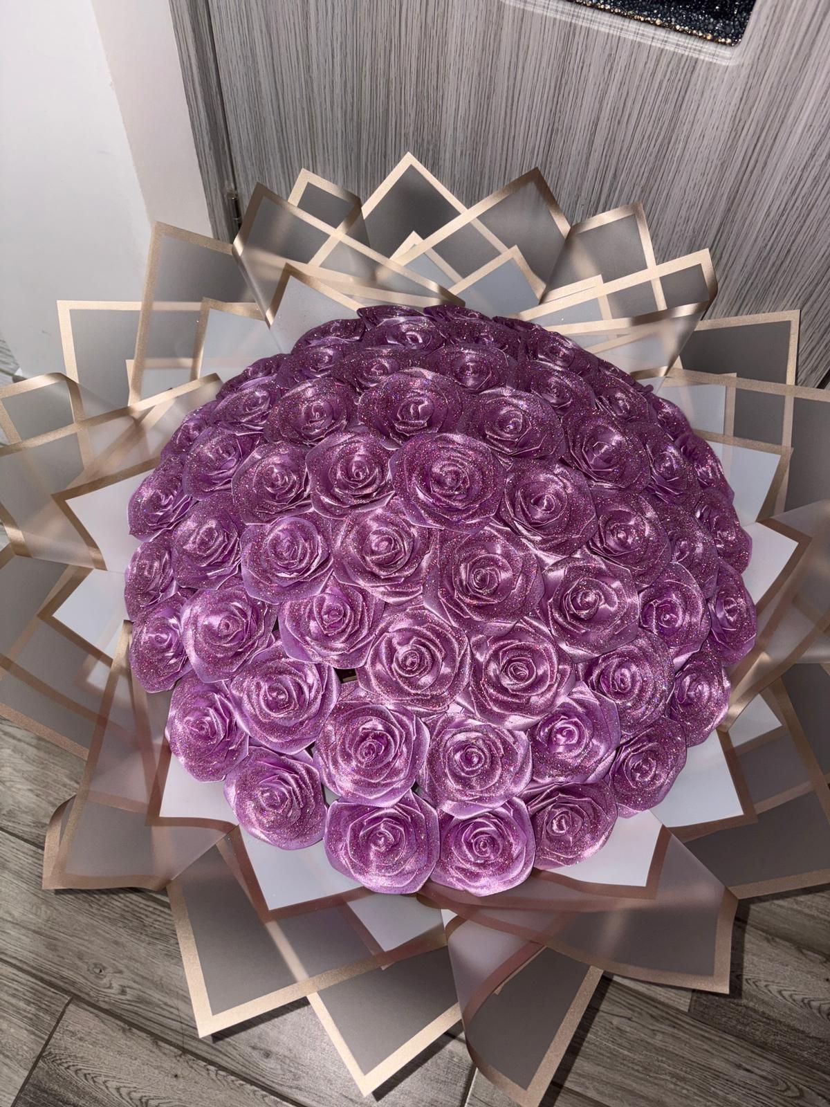 Buchet Glamour Lila Uriaș